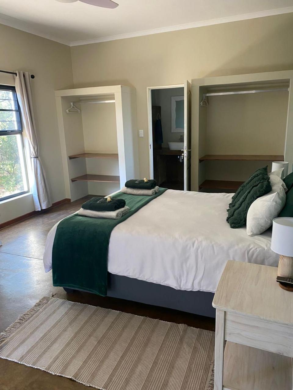 Olienhoff Guesthouse And Rest Camp Otavi Eksteriør bilde