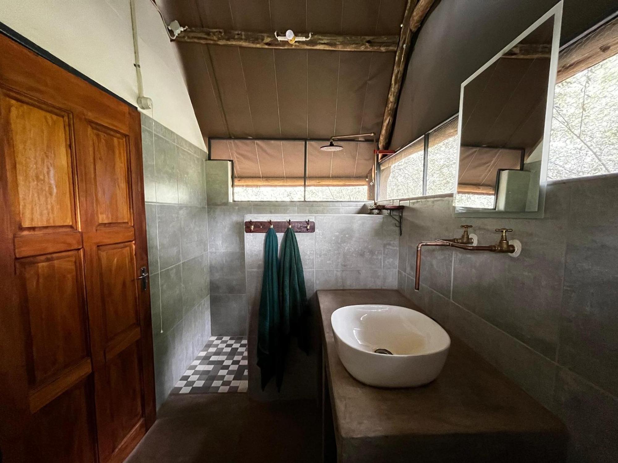 Olienhoff Guesthouse And Rest Camp Otavi Eksteriør bilde