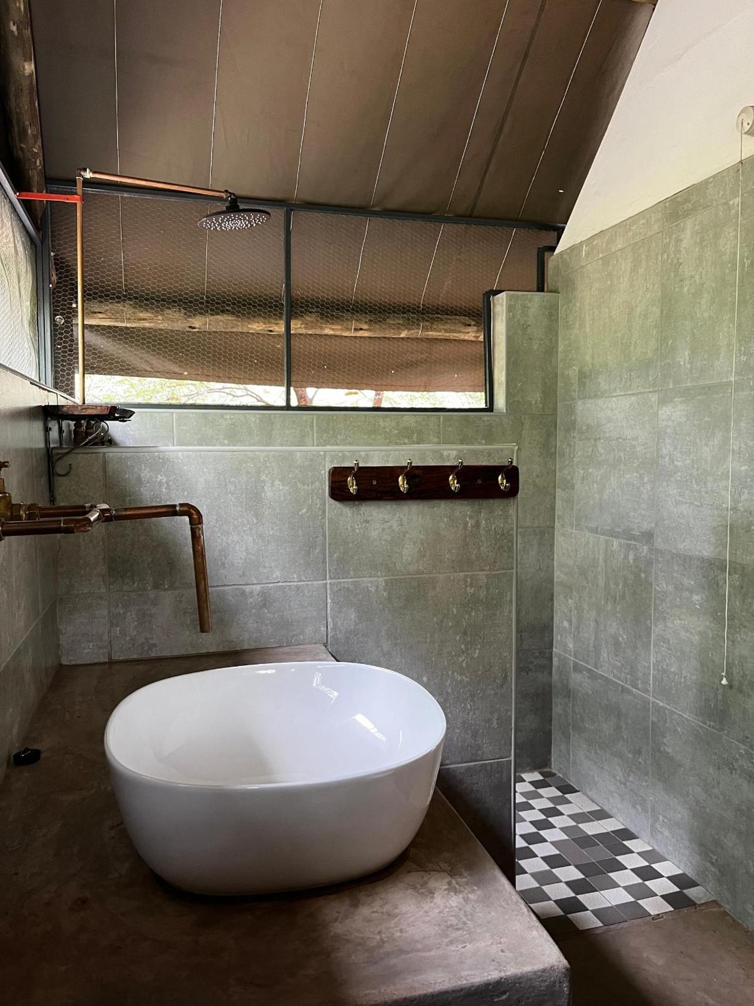 Olienhoff Guesthouse And Rest Camp Otavi Eksteriør bilde