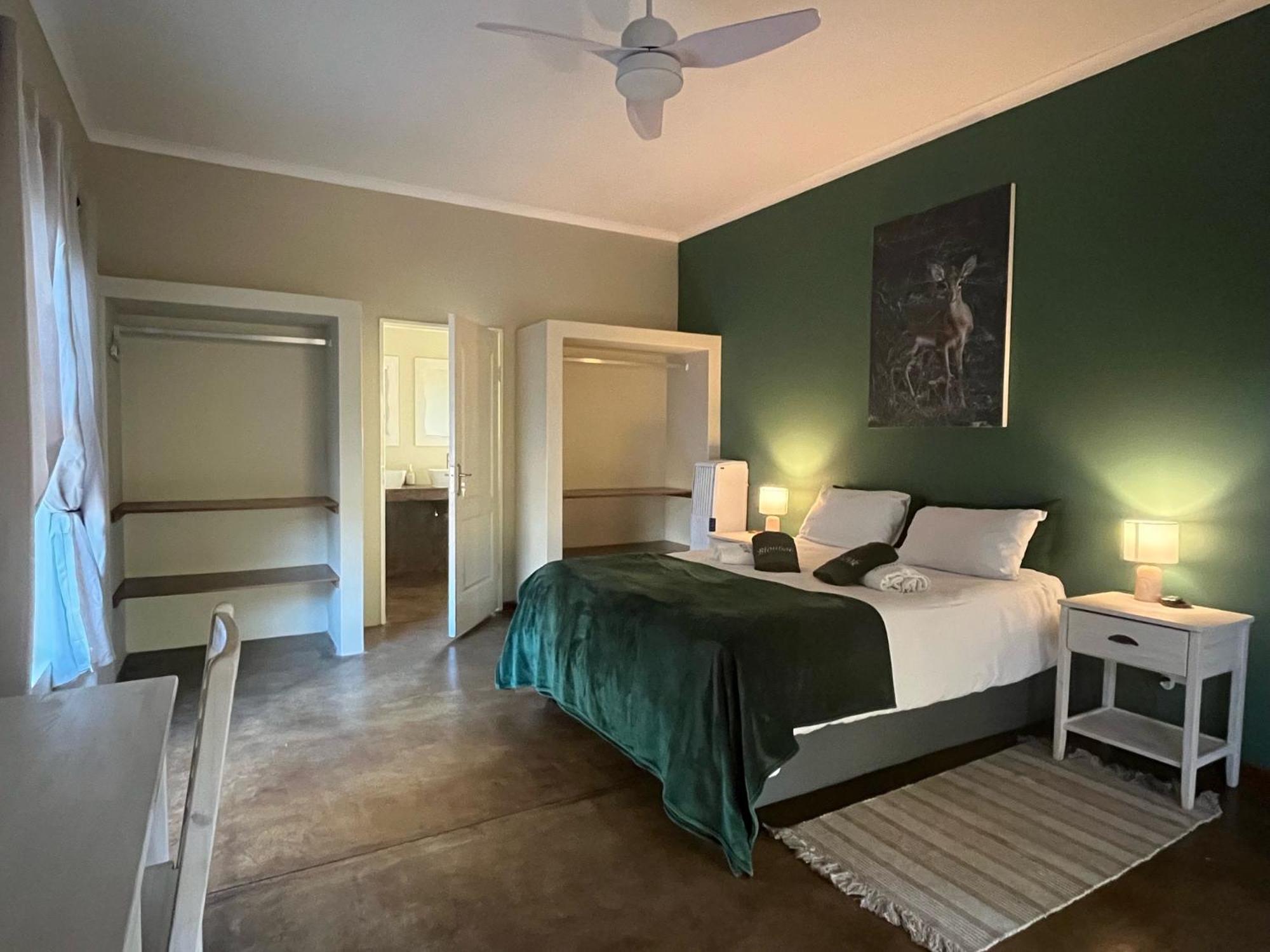 Olienhoff Guesthouse And Rest Camp Otavi Eksteriør bilde